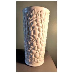 853. Vintage Milk Glass Floral Vase